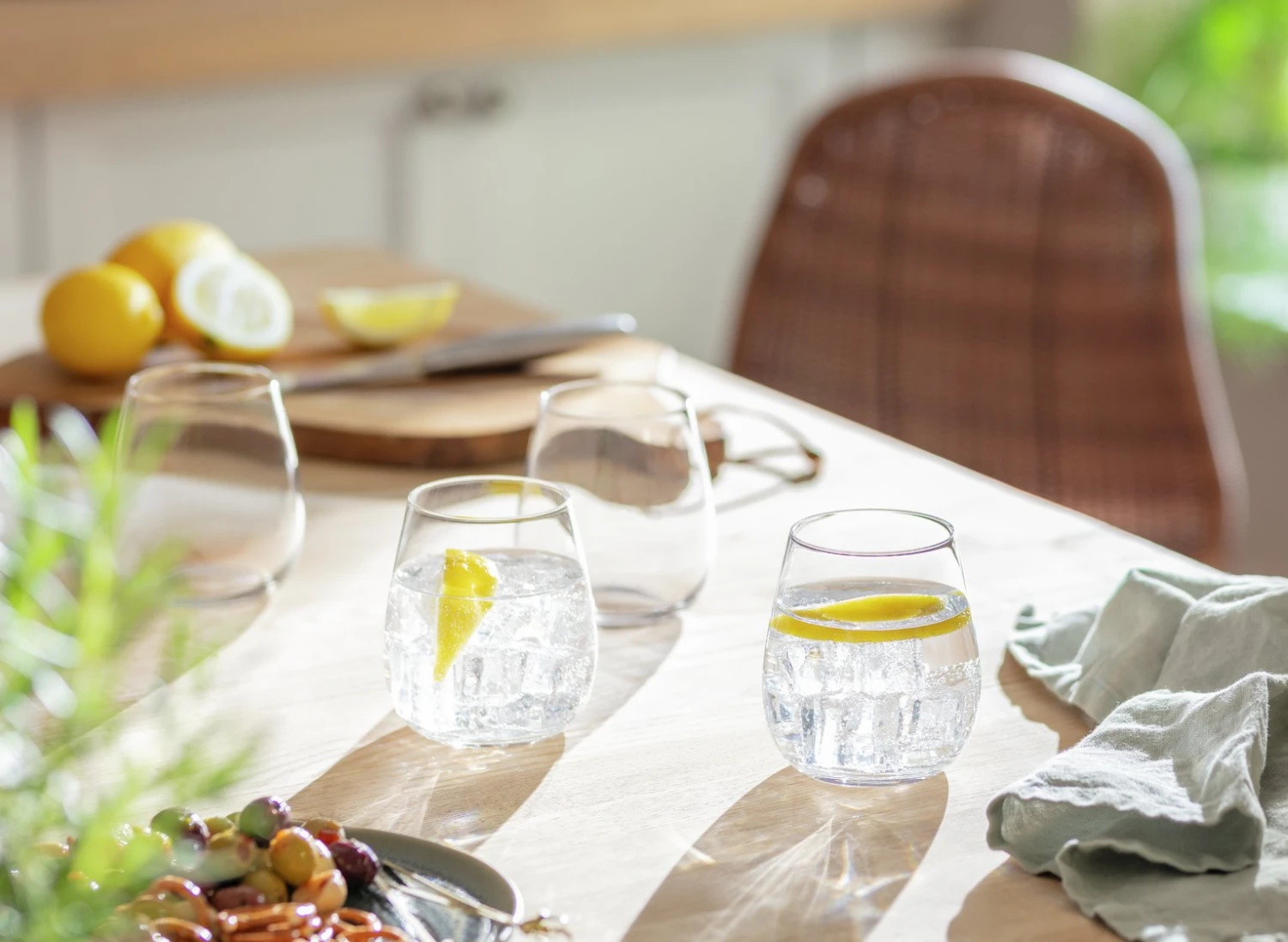 Habitat Apple Set Of 4 Tumbler Glasses - Image 2