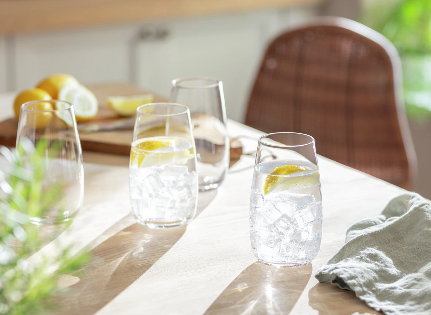 Habitat Apple Set Of 4 Hi Ball Glasses - Image 2