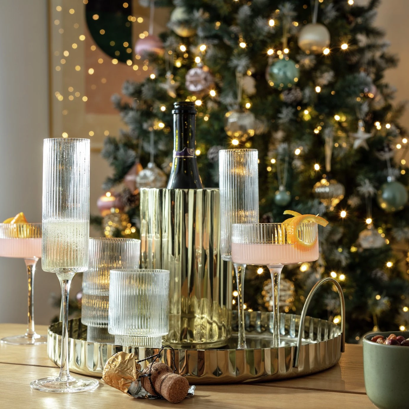 Habitat Ribbed Set Of 4 Champagne Flute - Image 6