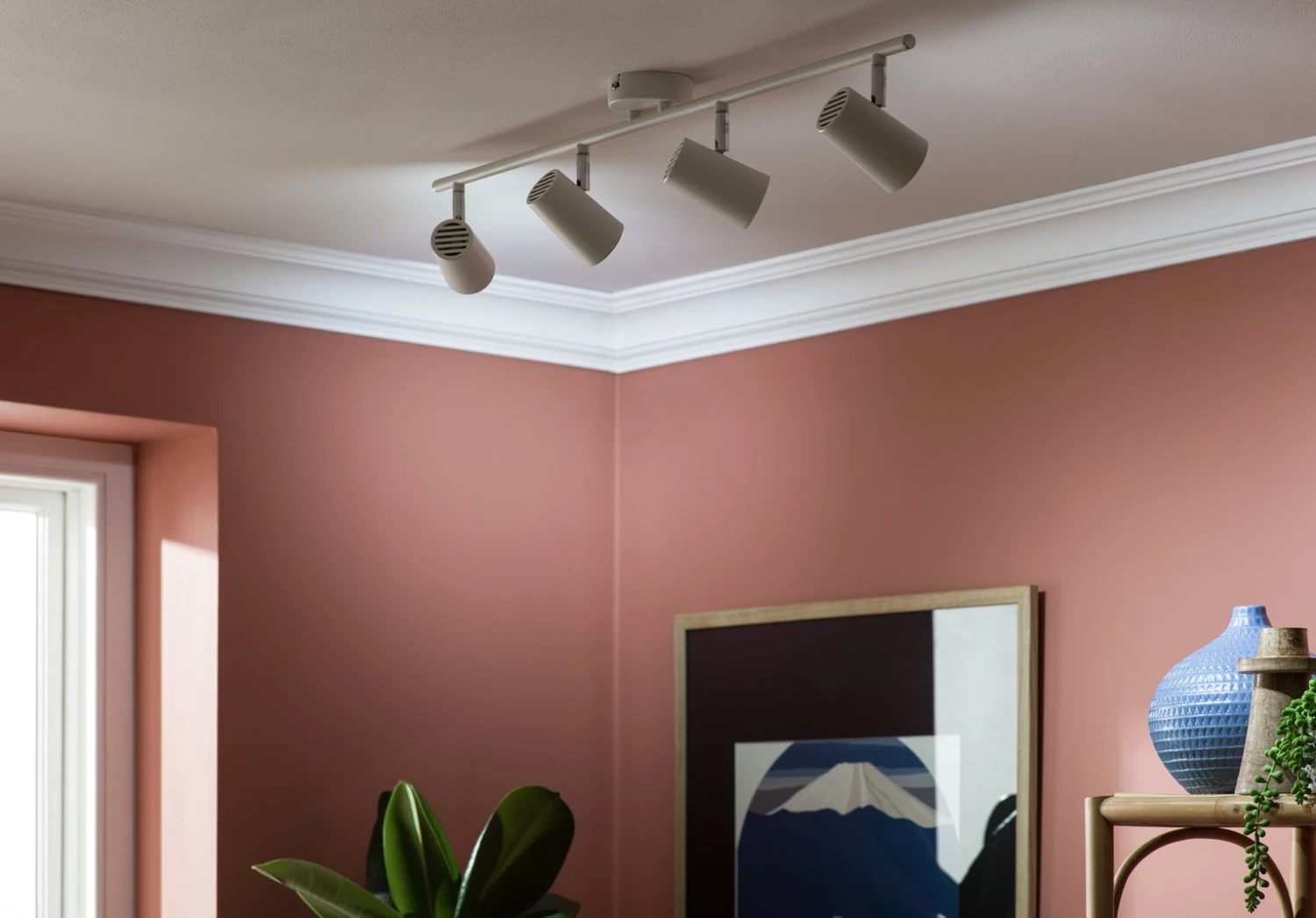 Habitat Spotlight 4 Light Bar - Matt White - Image 5