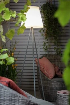 Habitat Home Warm White Outdoor Tripod USB LED Solar Lamp