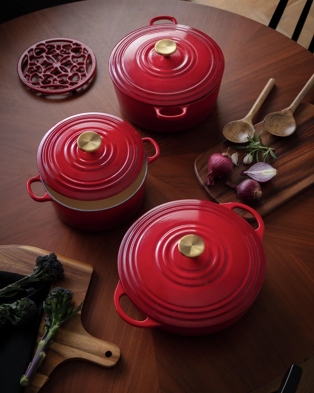 Habitat Country Manor 3.3 Litre Cast Iron Casserole Dish - Image 7